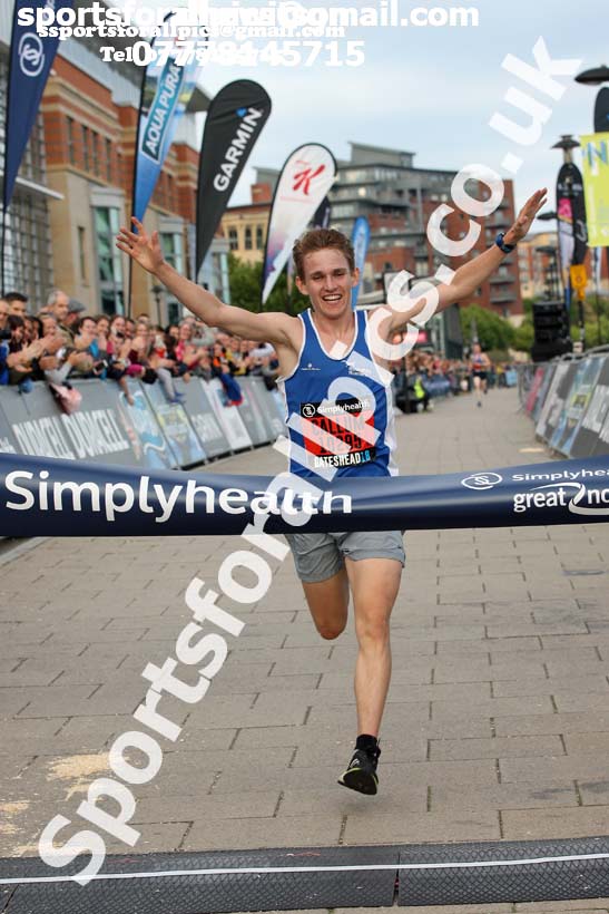 Simplyhealth Junior, 5k and Mini Great North Run. Photo: David T. Hewitson/Sports for All Pics